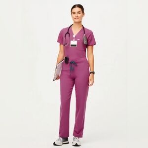 Figs Women's Bright Fuchsia Rafaela & Zamora Set